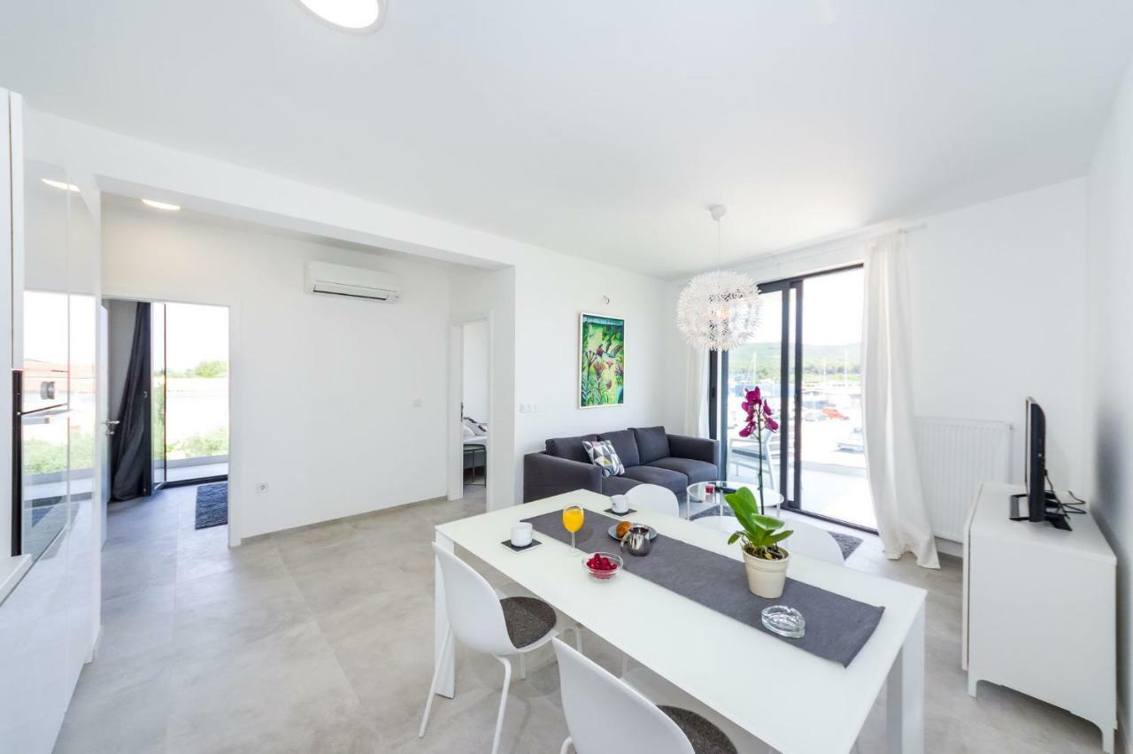 ביבינייה D. Marine Apartments מראה חיצוני תמונה