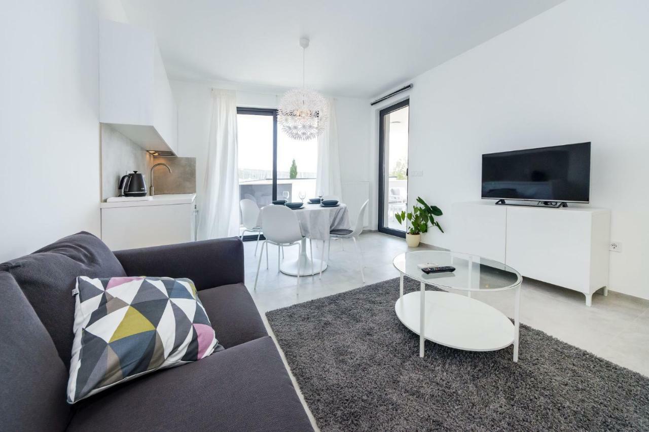 ביבינייה D. Marine Apartments מראה חיצוני תמונה