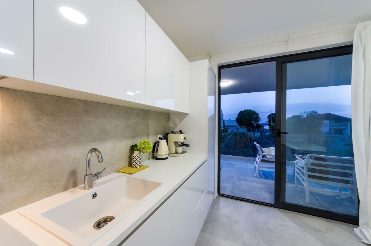 ביבינייה D. Marine Apartments מראה חיצוני תמונה